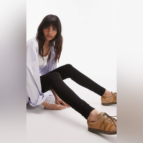 TOPSHOP Black High-rise Jeans NWT - Picture 11 of 11